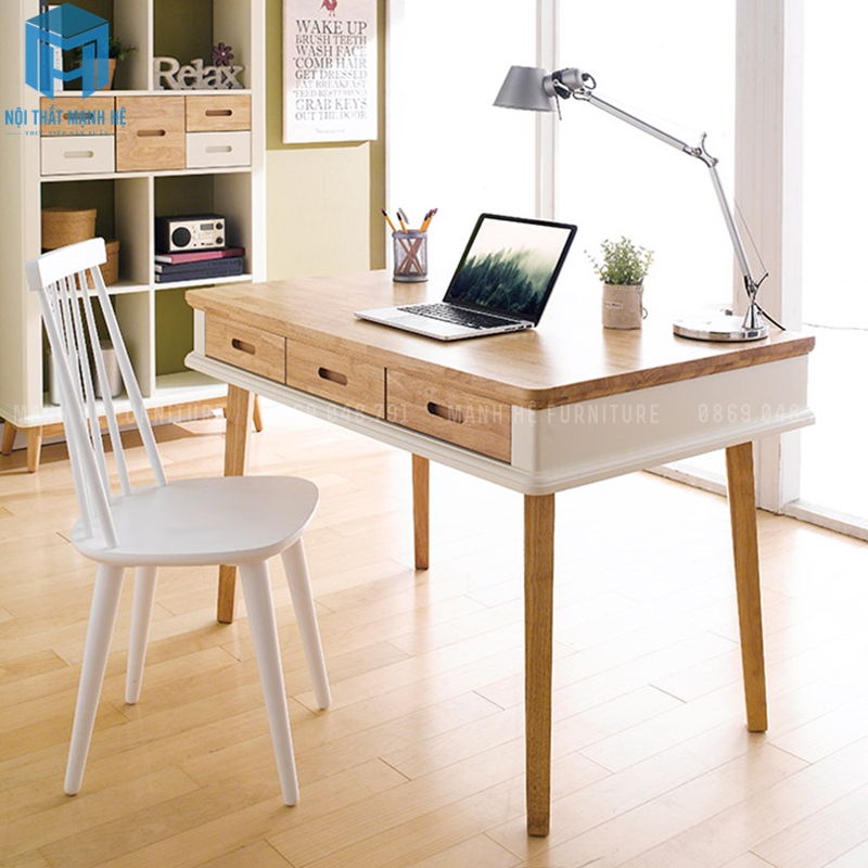 bàn làm việc được thiết kế theo phong cách tối giản