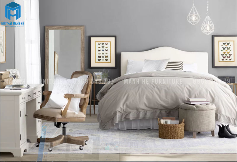 Sử dụng khung ảnh trang trí phòng ngủ bé gái