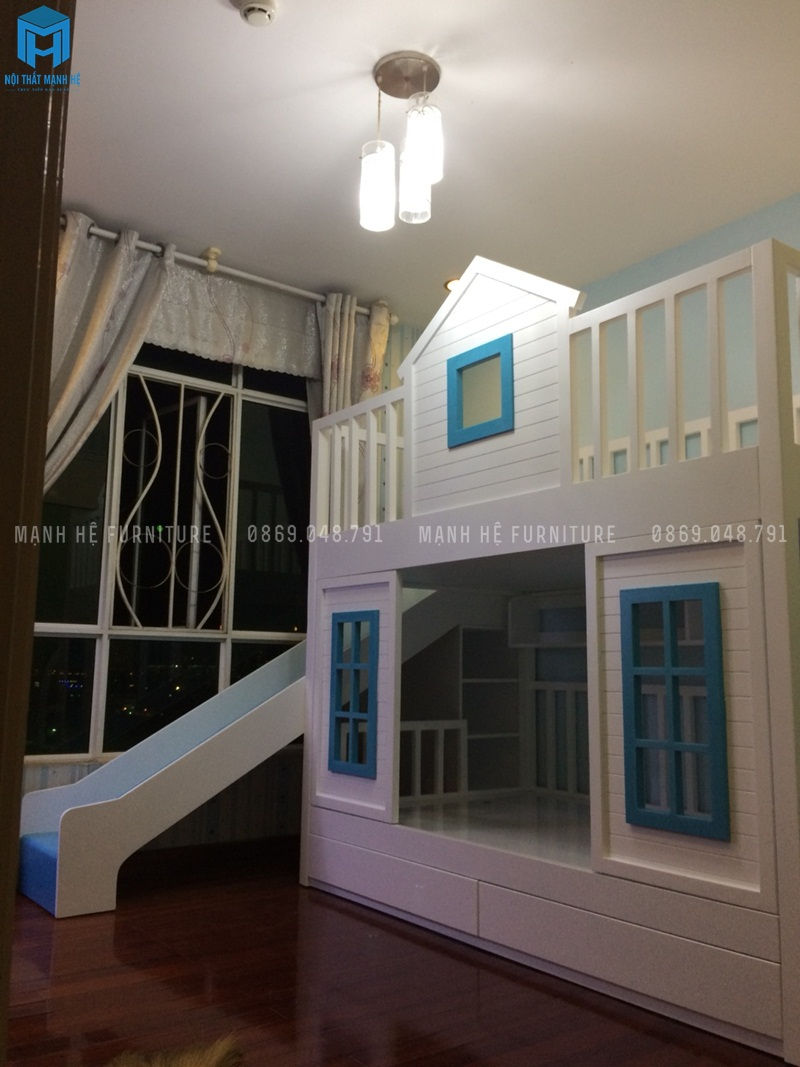 Giường tầng gỗ công nghiệp hình ngôi nhà tích hợp nhiều công năng, có cầu trượt cho bé