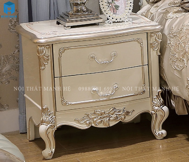 tủ đầu giường cổ điển
