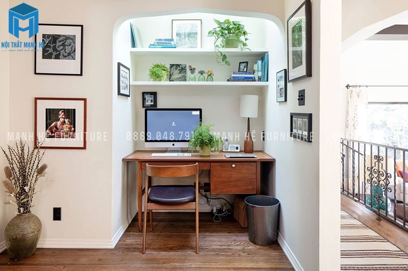 Bàn làm việc bằng gỗ tự nhiên