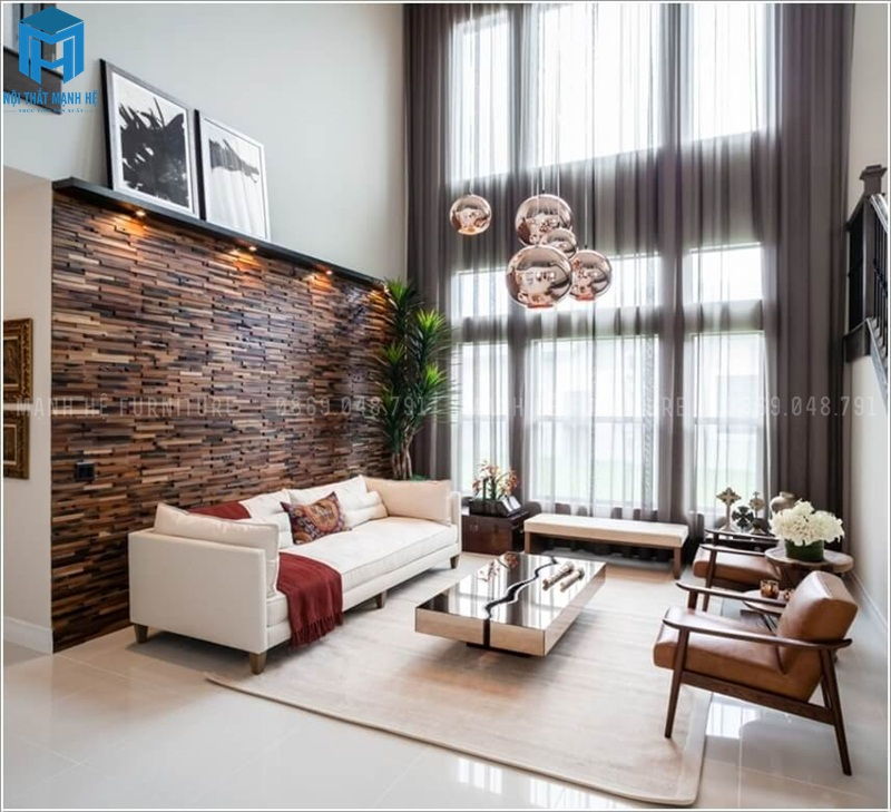 Trang trí gạch ốp tường màu nâu đậm mang lại vẻ đẹp hiện đại, sang trọng cho phòng khác