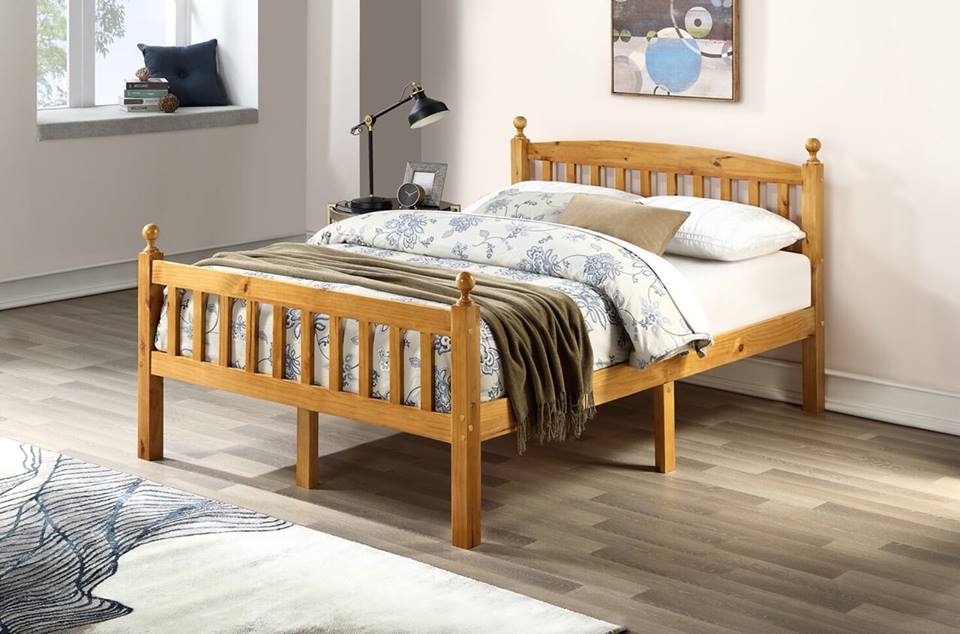 Giường ngủ gỗ thông giá 1.650.000đ dành cho 1 người ngủ