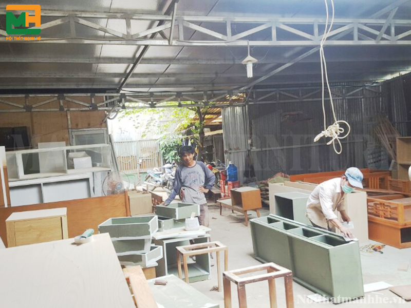 xưởng sản xuất trực tiếp