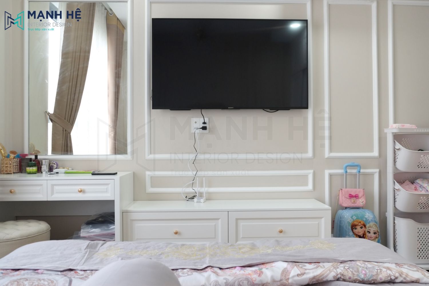 Kệ tivi phòng ngủ