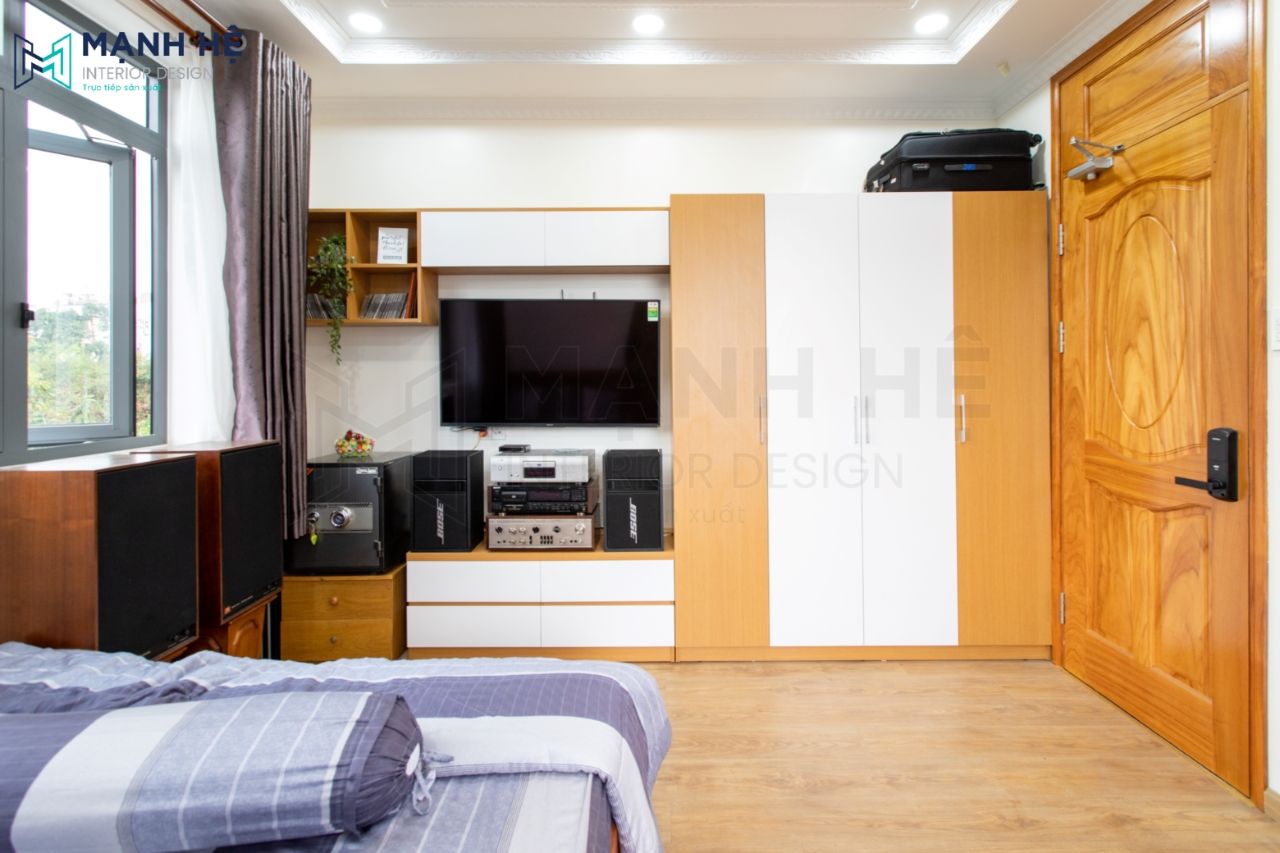 tủ quần áo lớn