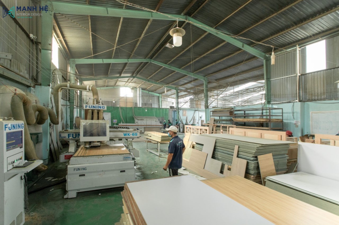Xưởng sản xuất nội thất tại TP.HCM diện tích lên hơn 2500m2 chuyên sản xuất nội thất chung cư tân cổ điển