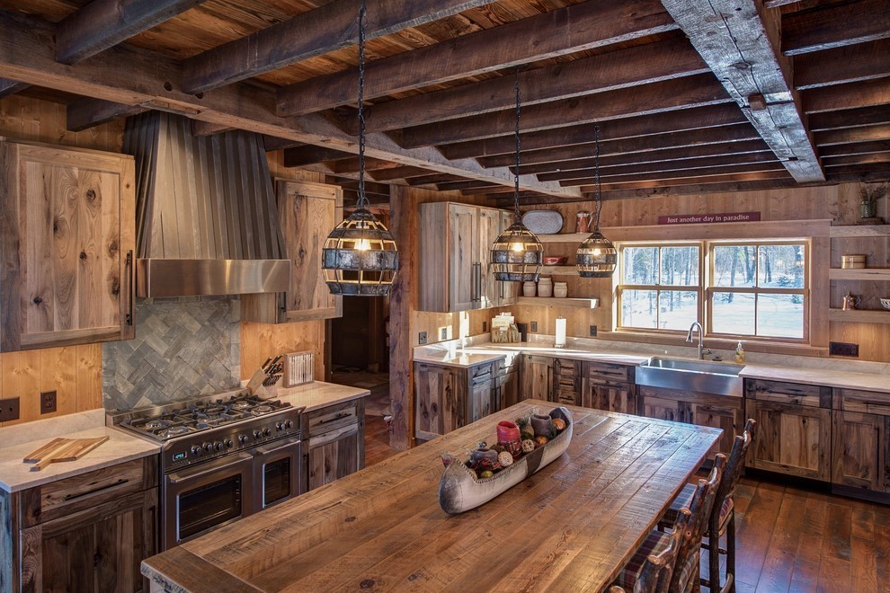 Thiết kế nội thất phòng bếp phong cách Rustic thô sơ