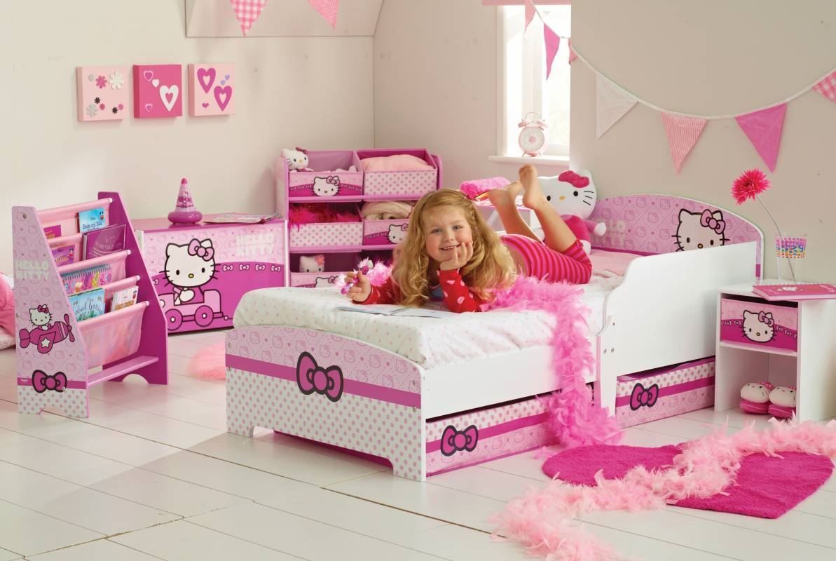 phòng ngủ màu hồng hello kitty cho bé gái đẹp nhất