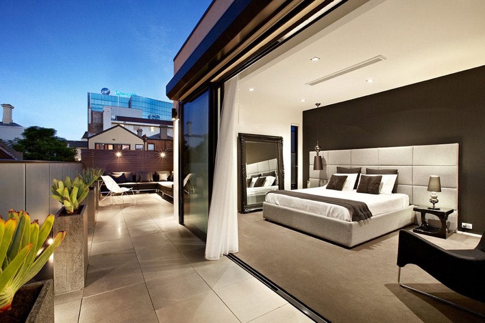 Thiết kế phòng ngủ trên sân thượng đẹp sang trọng