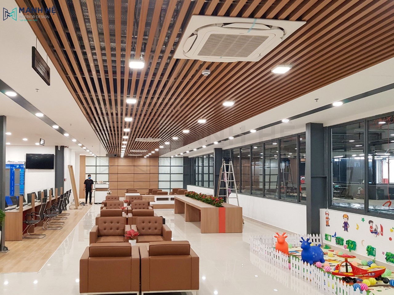 Thi công nội thất văn phòng showroom Toyota Bình Phước Thi công nội thất văn phòng showroom Toyota Bình Phước