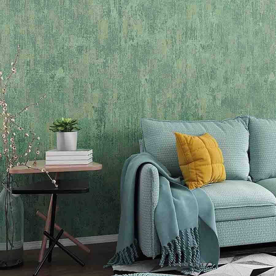 Họa tiết và tông giấy dán tường vô cùng phù hợp với màu bàn ghế sofa