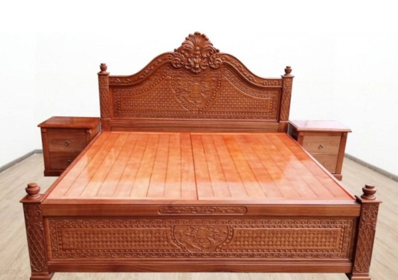 Giường ngủ gỗ xoan đào 2mx2m2 chạm khắc thành giường tỉ mỉ, kỳ công