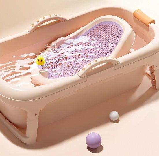 Giường lưới tắm cho bé giúp hỗ trợ bố mẹ trong quá trình tắm cho trẻ sơ sinh