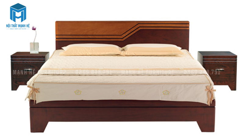 Giường ngủ hai vợ chồng có hình dạng hơi vuông hoặc gàn vuông