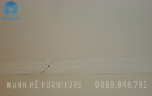 trần thạch cao bị nứt