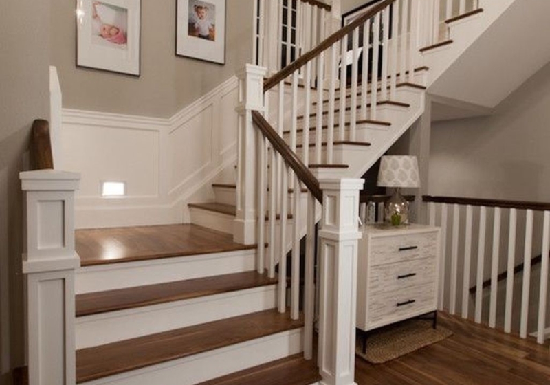 1 Cau Thang Go Tu Nhien Son Trang