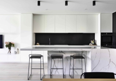 Dao Bep Ket Hop Ban An Mau Trang Den Noi That Manh He