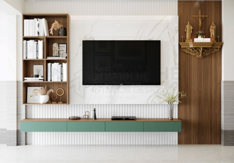 Phòng khách nhà phố có bàn thờ treo kết hợp với gam màu tươi sáng giúp không gian thông thoáng