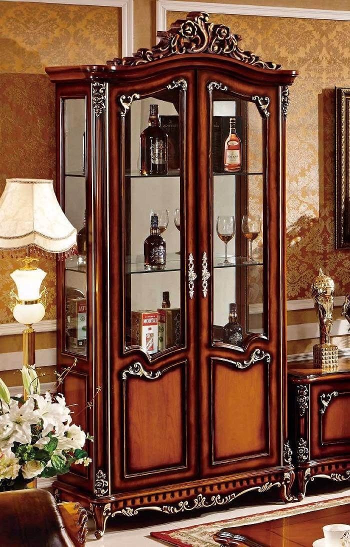 tu-ruou-tan-co-dien-5 Gợi ý 17 mẫu tủ rượu tân cổ điển sang trọng thời thượng cho không gian nhà bạn