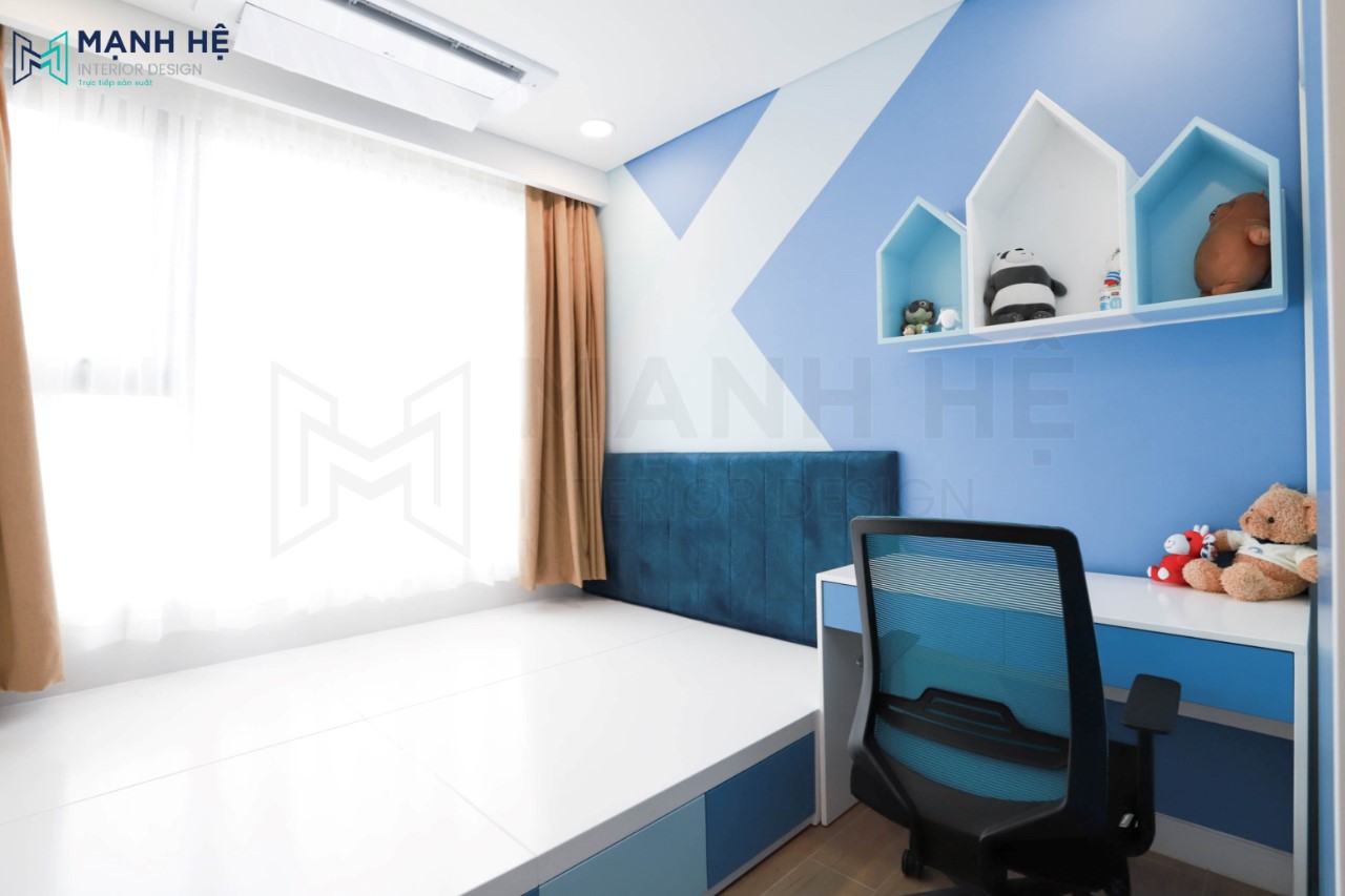 Thi công giường hộp cho phòng ngủ bé trai sáng tạo cùng vách ốp nệm đầu giường êm ái