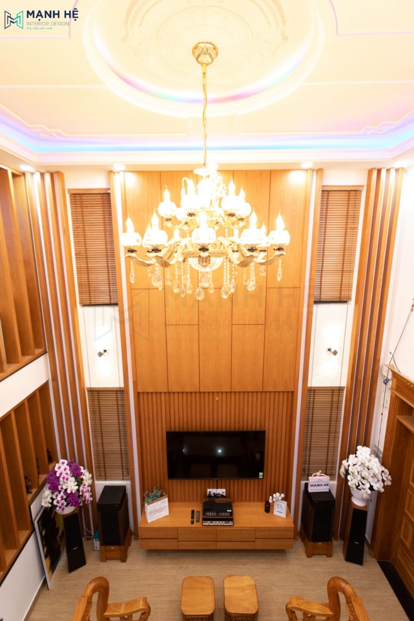 Toàn cảnh không gian phòng khách nhà anh Hưng sau khi thi công hoàn thiện