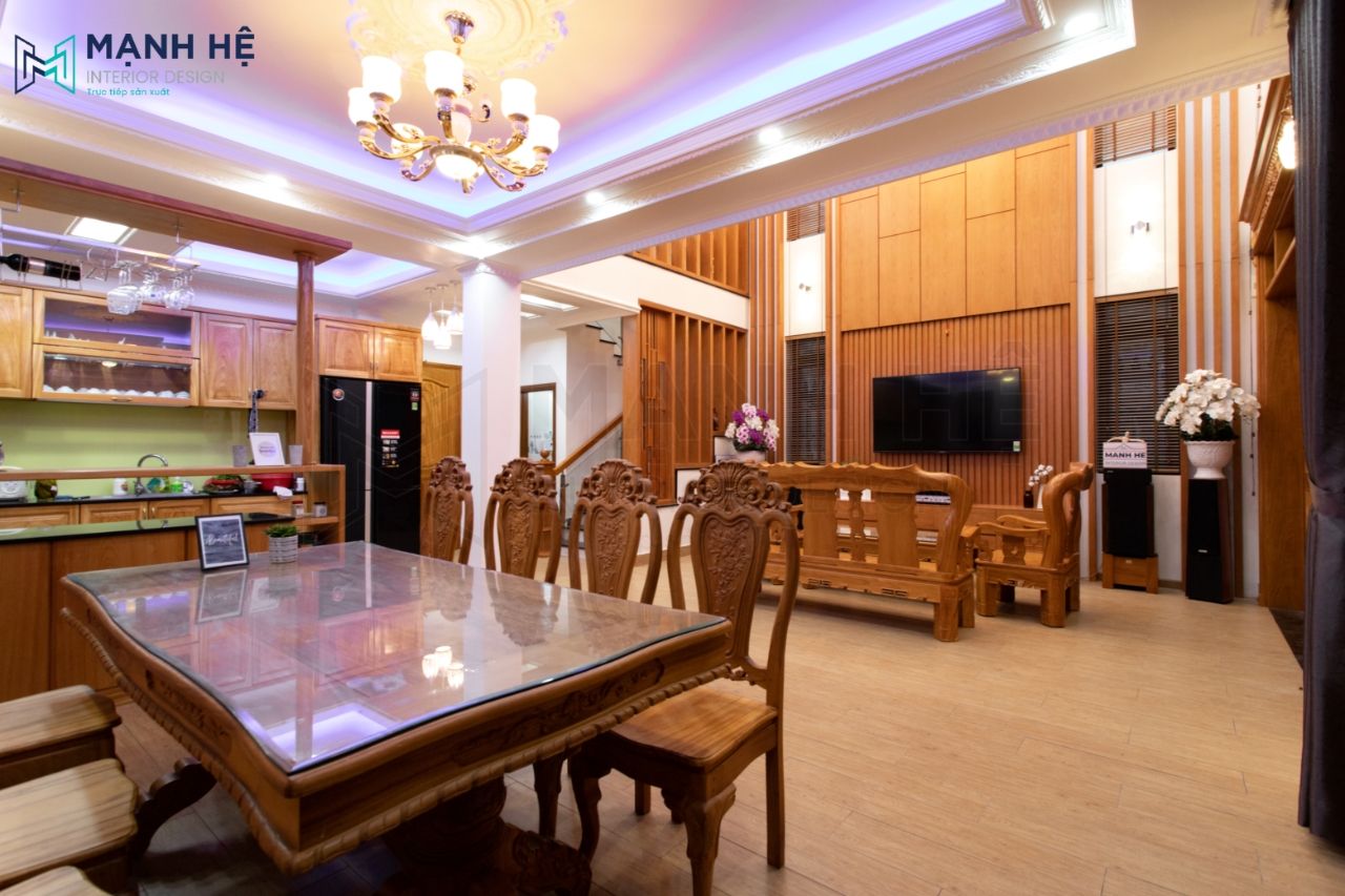 Bộ bàn ăn với sức chứa lớn cho cả gia đình của bạn có thể quây quần bên nhau