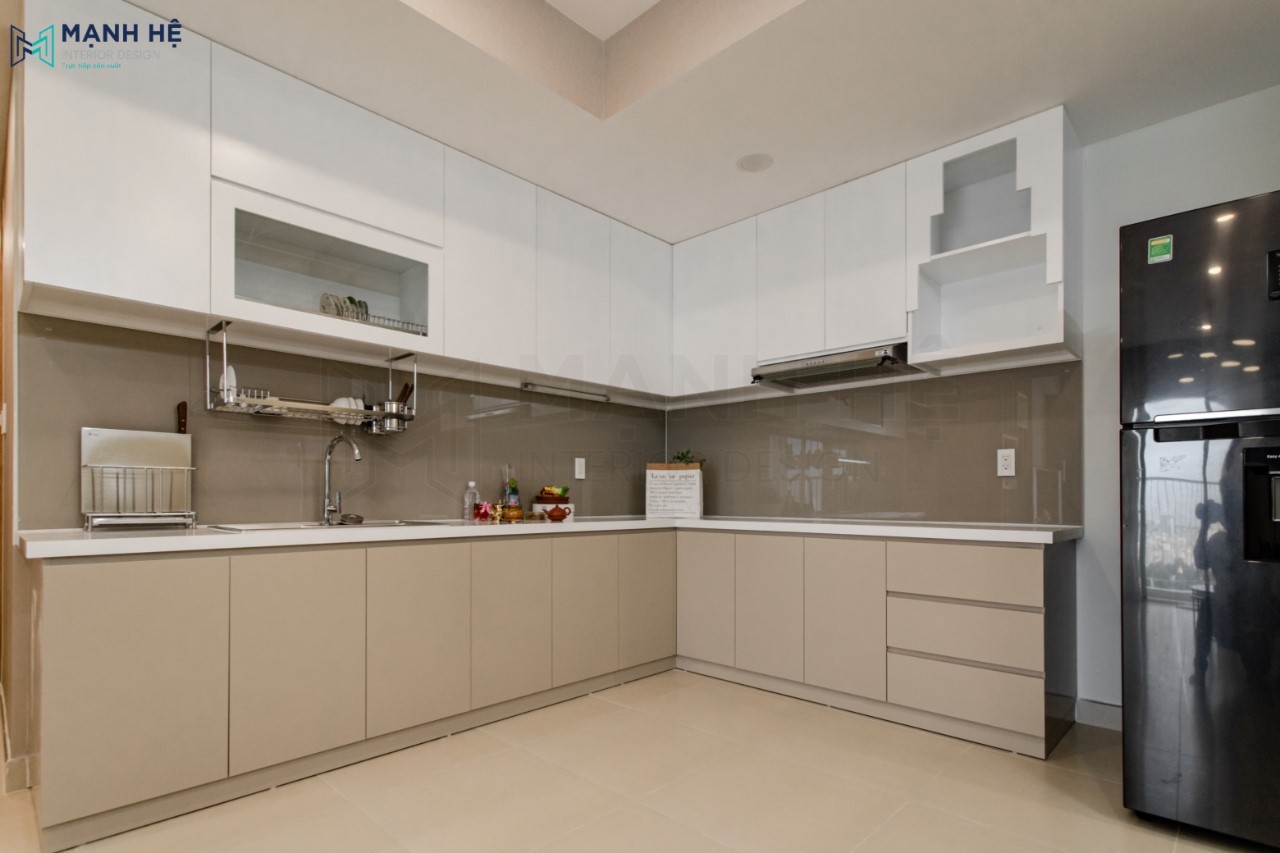 Thi công hệ tủ bếp lớn chữ L