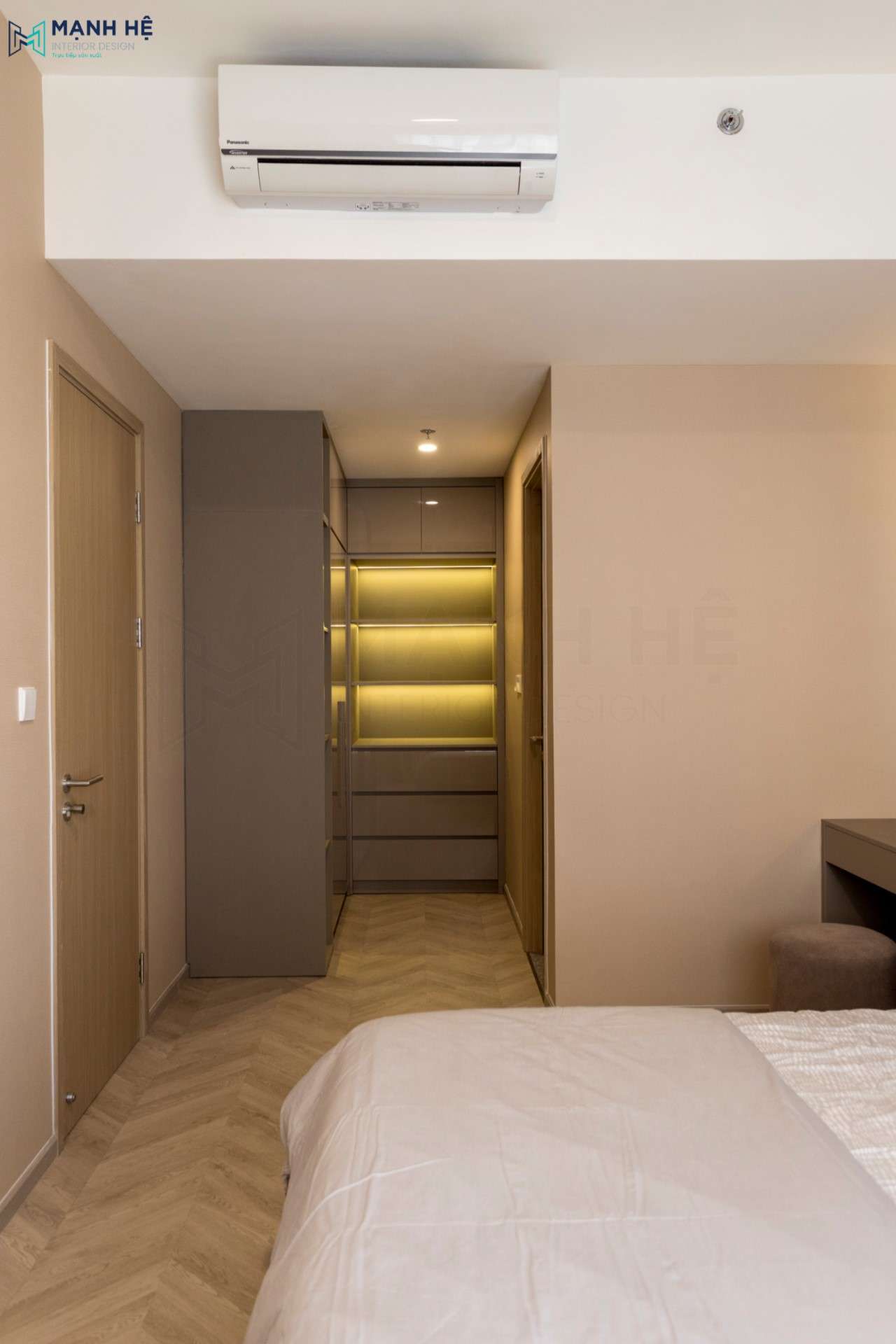 Phòng ngủ master có không gian phòng thay đồ riêng biệt