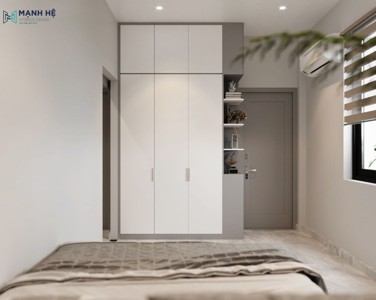 Thiết kế hệ tủ quần áo kịch trần gồm 3 cánh tích hợp kệ trang trí và bố trí cạnh cửa ra vào