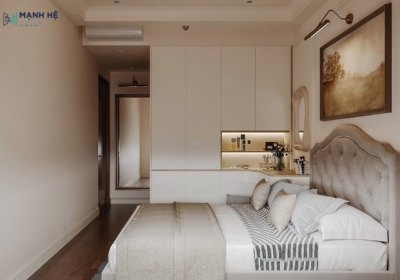 Phòng ngủ chung cư với tủ quần áo kịch trần liền bàn trang điểm kết hợp kệ trang trí cùng gương trang điểm