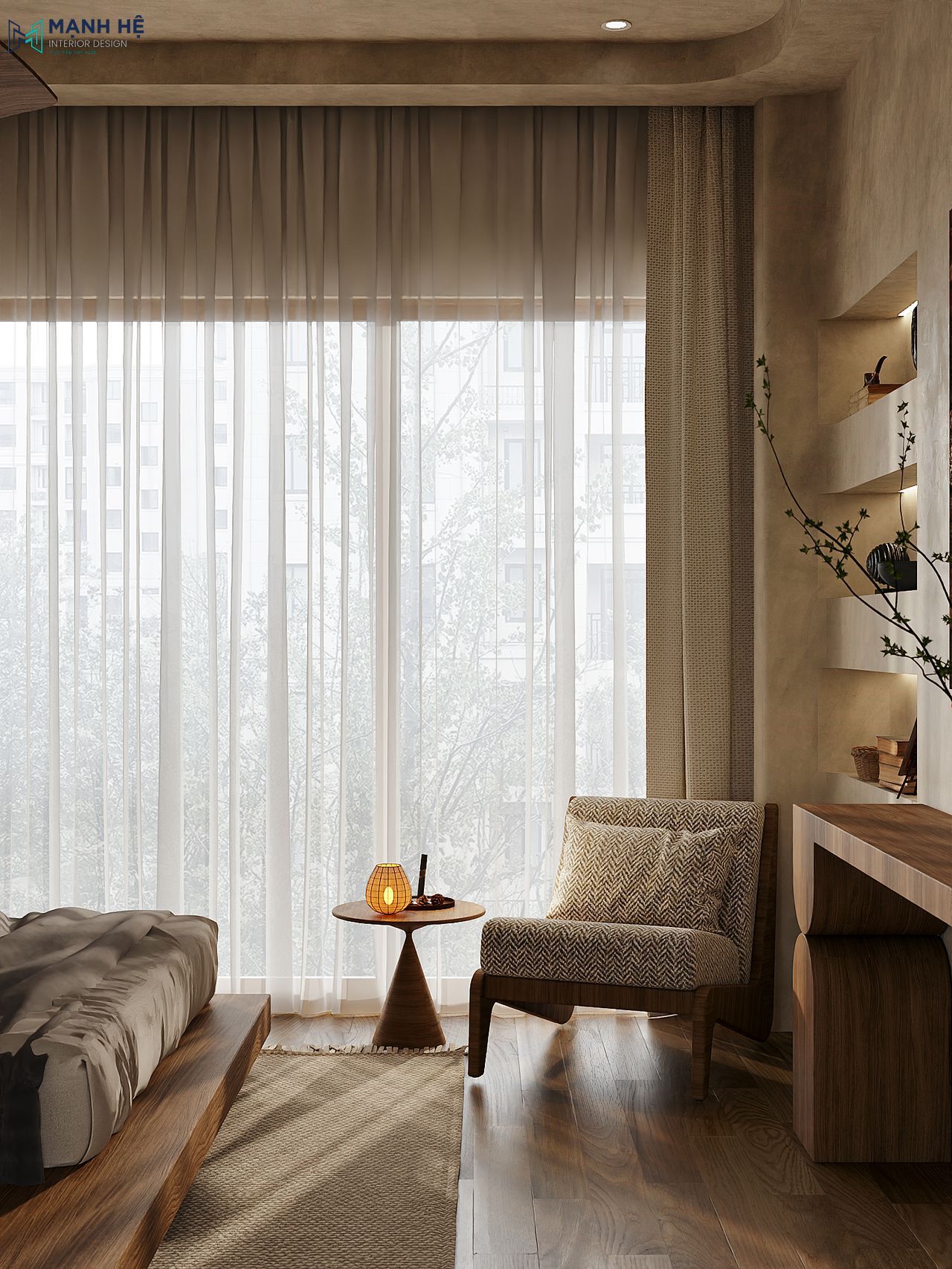 Phòng ngủ master Japandi với ghế bành nhỏ, bàn trà gỗ tròn cạnh cửa sổ và rèm 2 lớp